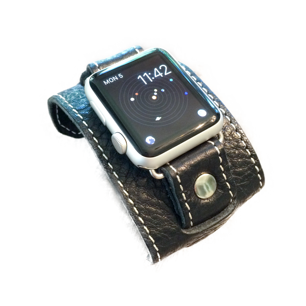 Correa de cuero tipo brazalete para Apple Watch "1990" (costura negra y blanca)