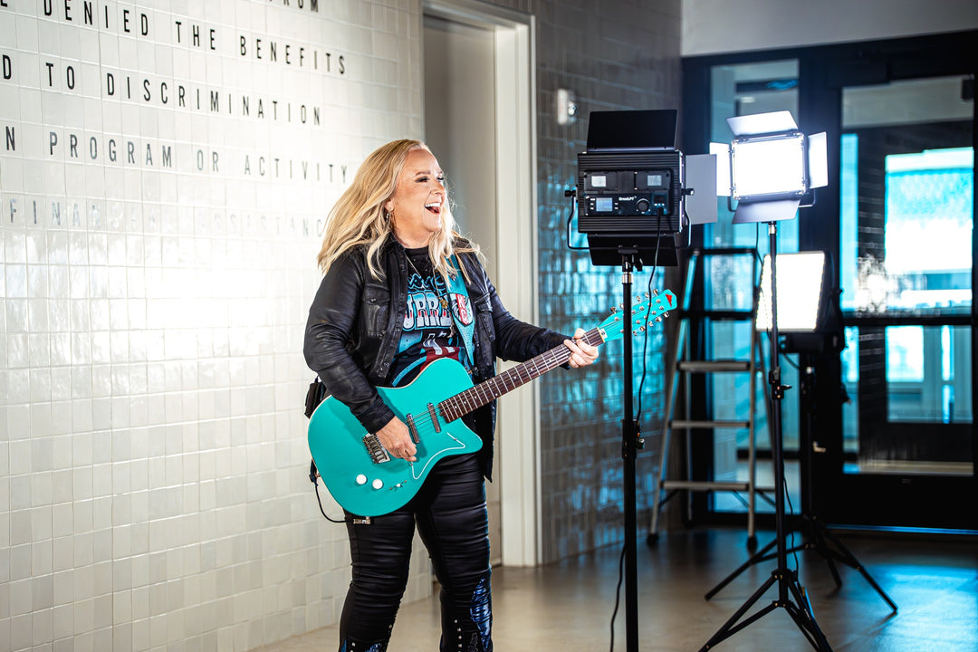 Melissa Etheridge musci video shoot KC Current Custom Shop guitar strap | Red Monkey