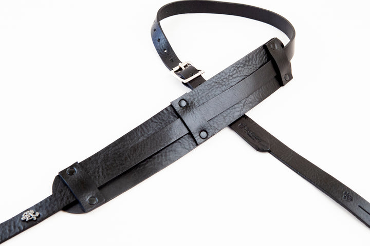 Leather padded guitar strap by Red Monkey