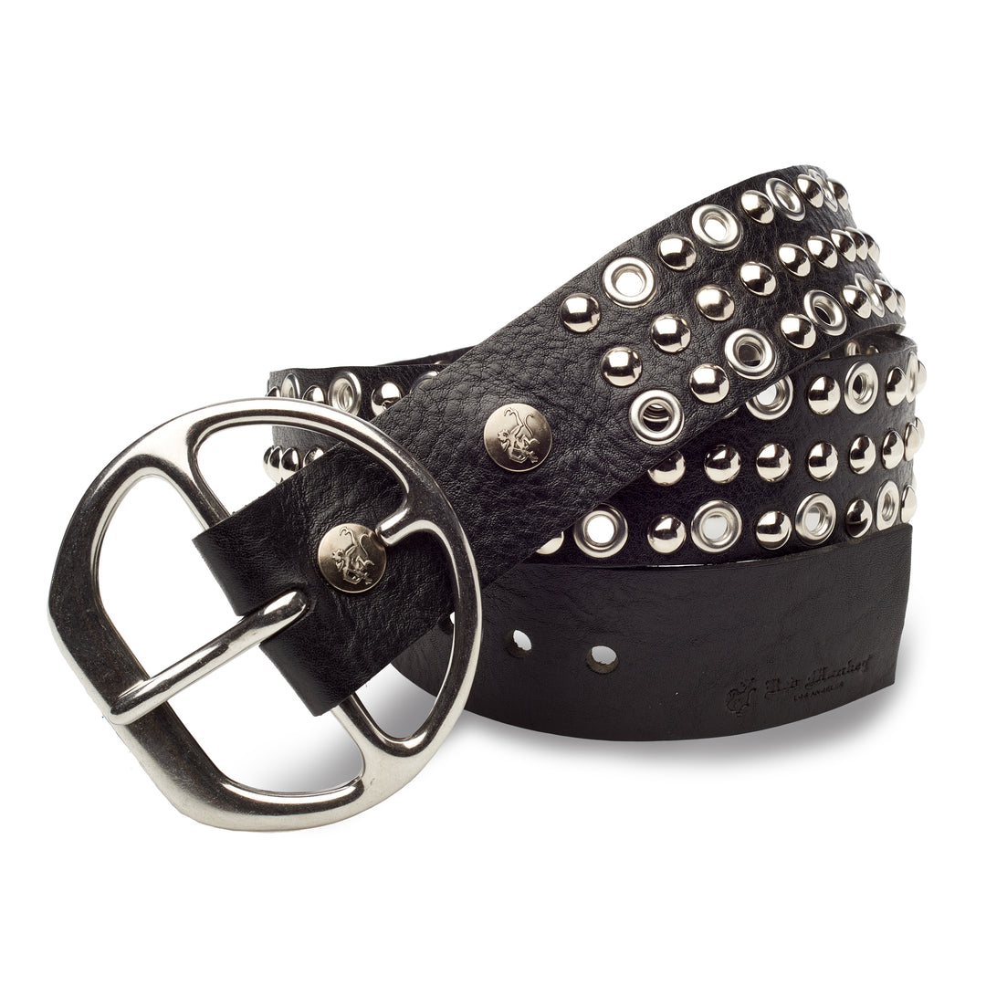 Close-up of Vintage Soul Belt with stainless steel vintage ring buckle